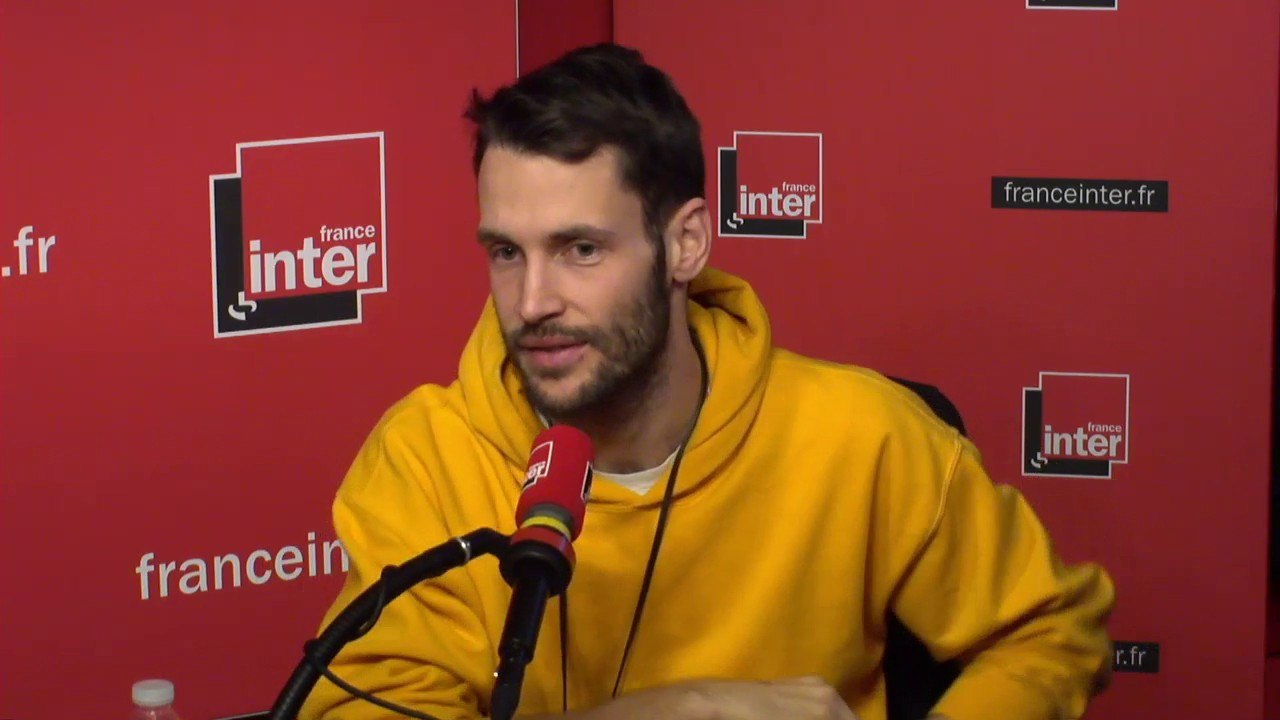 Simon Porte Jacquemus : "J'ai commencé avec rien et aujourd'hui, mes défilés coûtent peut-être 100 fois plus chers"