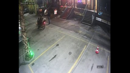 Beylikdüzü'nde akıl almaz olay... Eğlence mekanına kurşun yağdırıp selfie çekildi