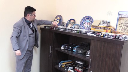 'Otobüs sevdası' koleksiyona dönüştü - AFYONKARAHİSAR