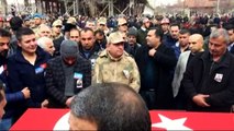 Van Afrin şehidi jandarma uzman onbaşı rıdvan çevik son yolculuğuna uğurlandı