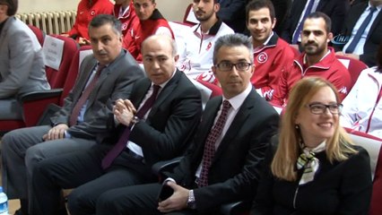 300’den fazla yatılı bölge okuluna 50 bin spor eşofmanı desteği
