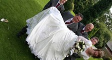 Düğün Fotoğraflarını Beğenmedi, Şirkete İnternetten Saldırınca 89 Bin Dolar Ceza Kesildi
