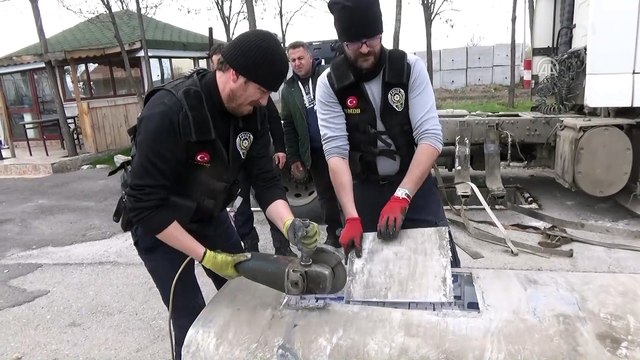 Yakıt deposunda kaçak sigara sevkiyatı - AKSARAY