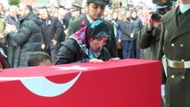 Isparta-Afrin Şehidi, Isparta'da 10 Bin Kişi Tarafından Uğurlandı