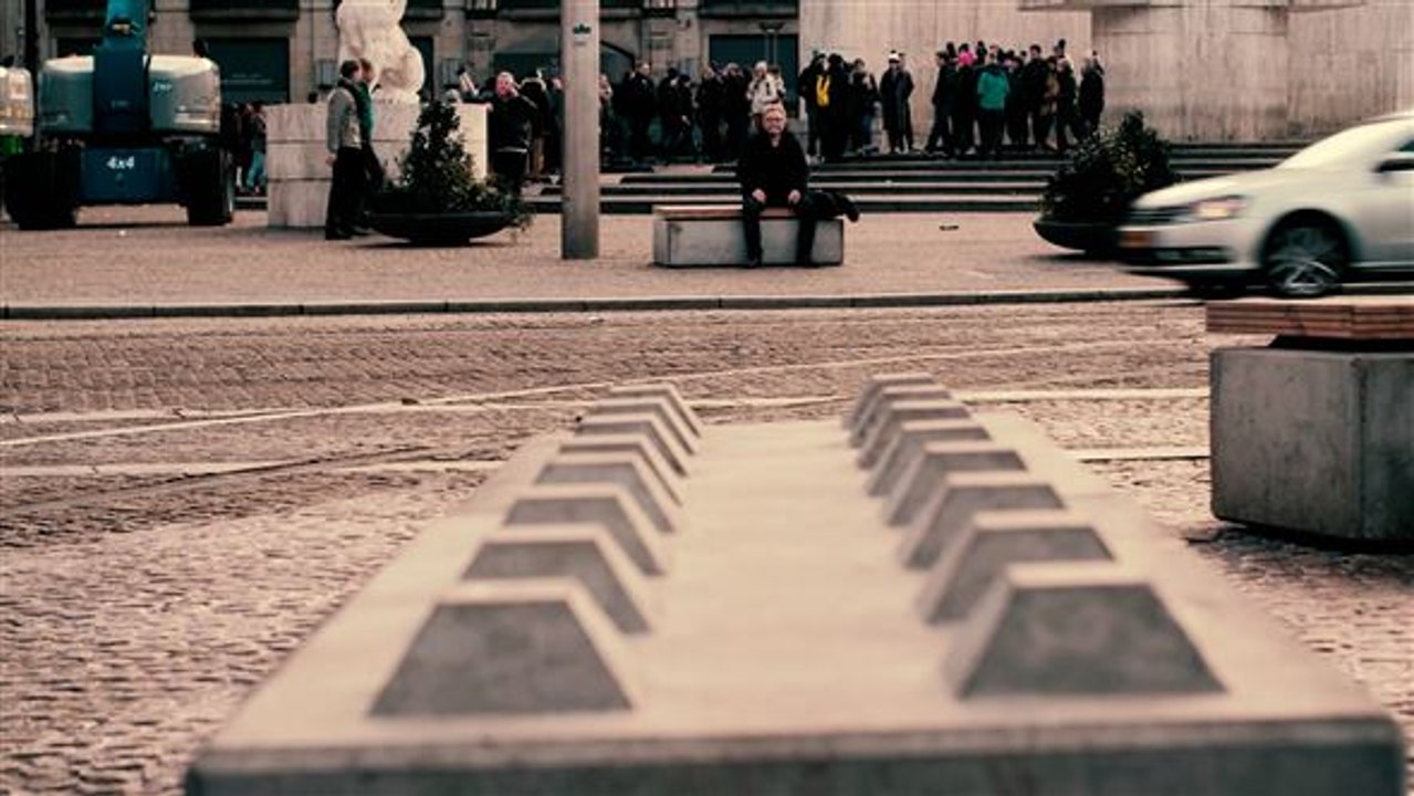 Beton fürs Gefühl: Die Amsterdamer Anti-Terror-Blöcke