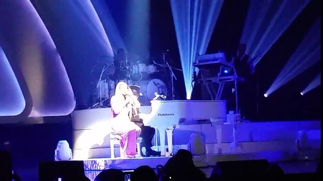 Mariah Carey Live 2015 in Caesars Palace Las Vegas HD