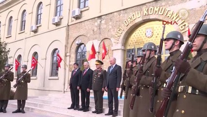 Başbakan Binali Yıldırım Selimiye Kışlası'nı Ziyaret Etti-1