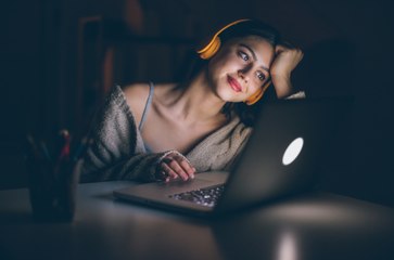 8 Netflix Films to Watch for Women's History Month