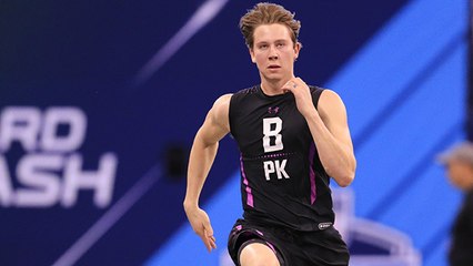 Alabama punter JK Scott runs a 4.83 40-yard dash