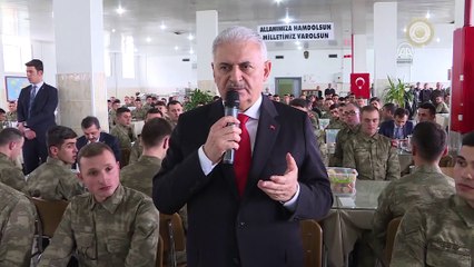 Başbakan Yıldırım 1.Ordu Komutanlığı'da askerlerle yemek yedi (2) - İSTANBUL