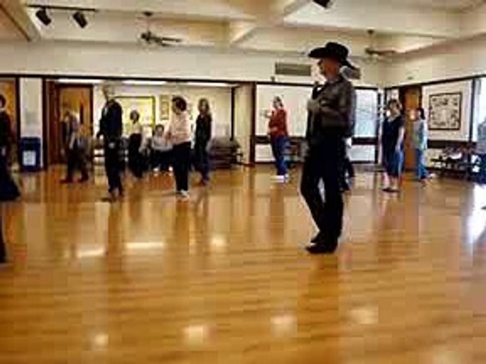 Waltz With Me ( Line Dance )