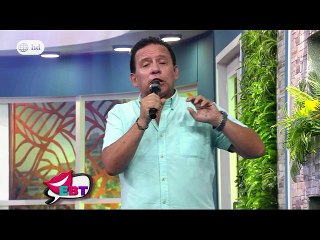 Magaly fue choteada por Farfán