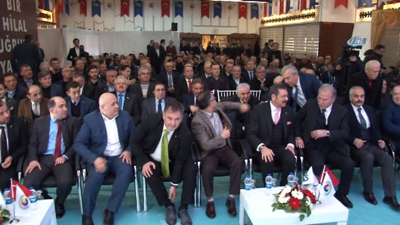 TOBB Başkanı Rifat Hisarcıklıoglu: “Dünya ekonomisi içine kapanırsa, Allah korusun dünyayı felaket bekliyor”