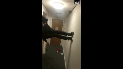 Quand ton pote sort un trick ridicule mais tellement drole!