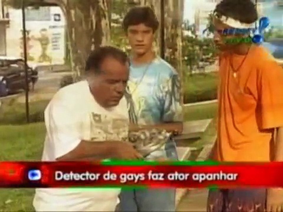 Pegadinhas_-_-__Detector_de_gays