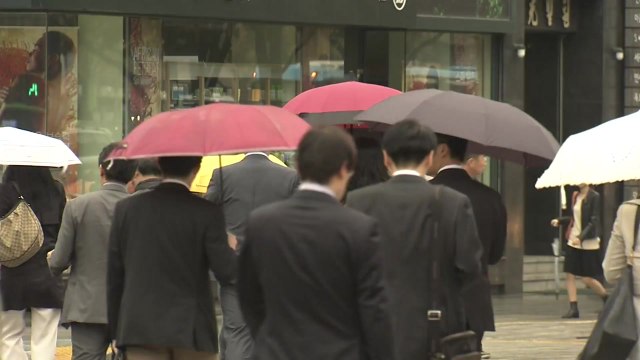 [날씨] 밤사이 전국 비바람...강원 최고 30cm 폭설 / YTN