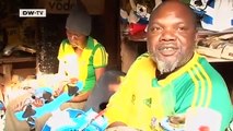 Makarapa - the Symbol of South African Football Fever | Global 3000