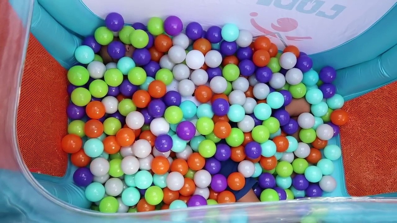 Ma Cabane Pliable, Parcours de Jeux & Bains de Boules - Outdoor Playground for kids