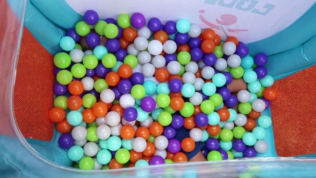 Ma Cabane Pliable, Parcours de Jeux & Bains de Boules - Outdoor Playground for kids