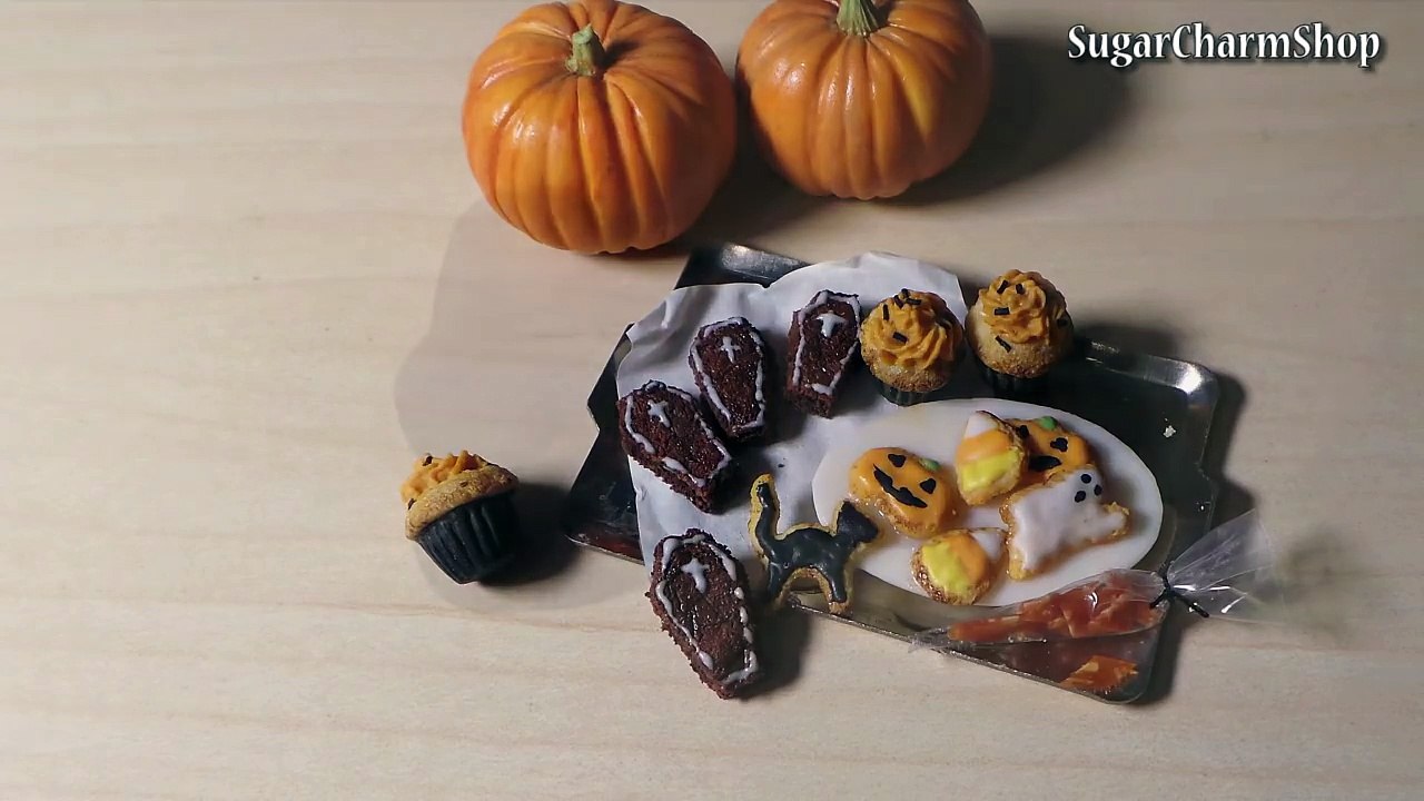 Cute Miniature Halloween Treats - Polymer Clay Tutorial - Cookies, Cupcakes, Brownies