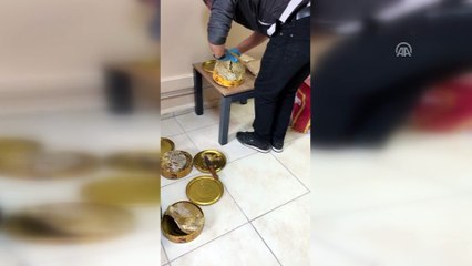 Bal kutularında 2 kilogram eroin ele geçirildi - SİVAS