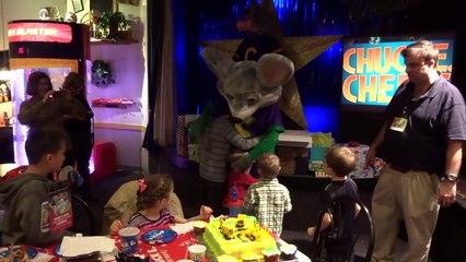 Chuck E Cheese Birthday Party - Will