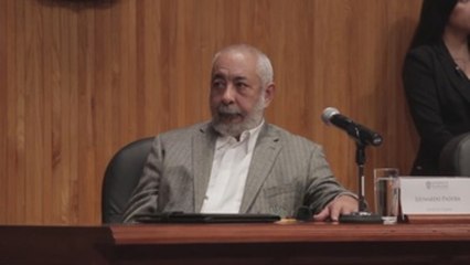 Leonardo Padura revela su obsesión por la libertad a estudiantes mexicanos