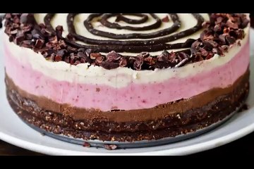 Raw Vegan Neapolitan Cake Recipe by Desserts Tv