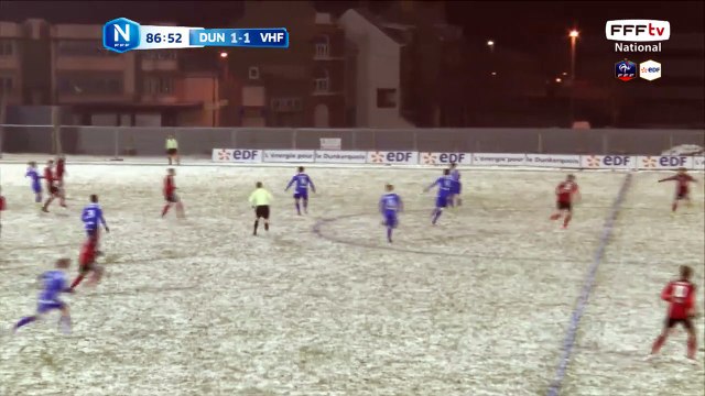 Très beau but de K. Rocheteau, poteau rentrant!