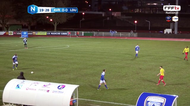 Ouverture du score de JAMAL THIARE sur une superbe frappe croisée.