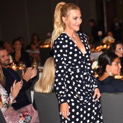 Bıçak Altına Yatan Meryem Uzerli, 'Hollywood Yanağı' Yaptırdı