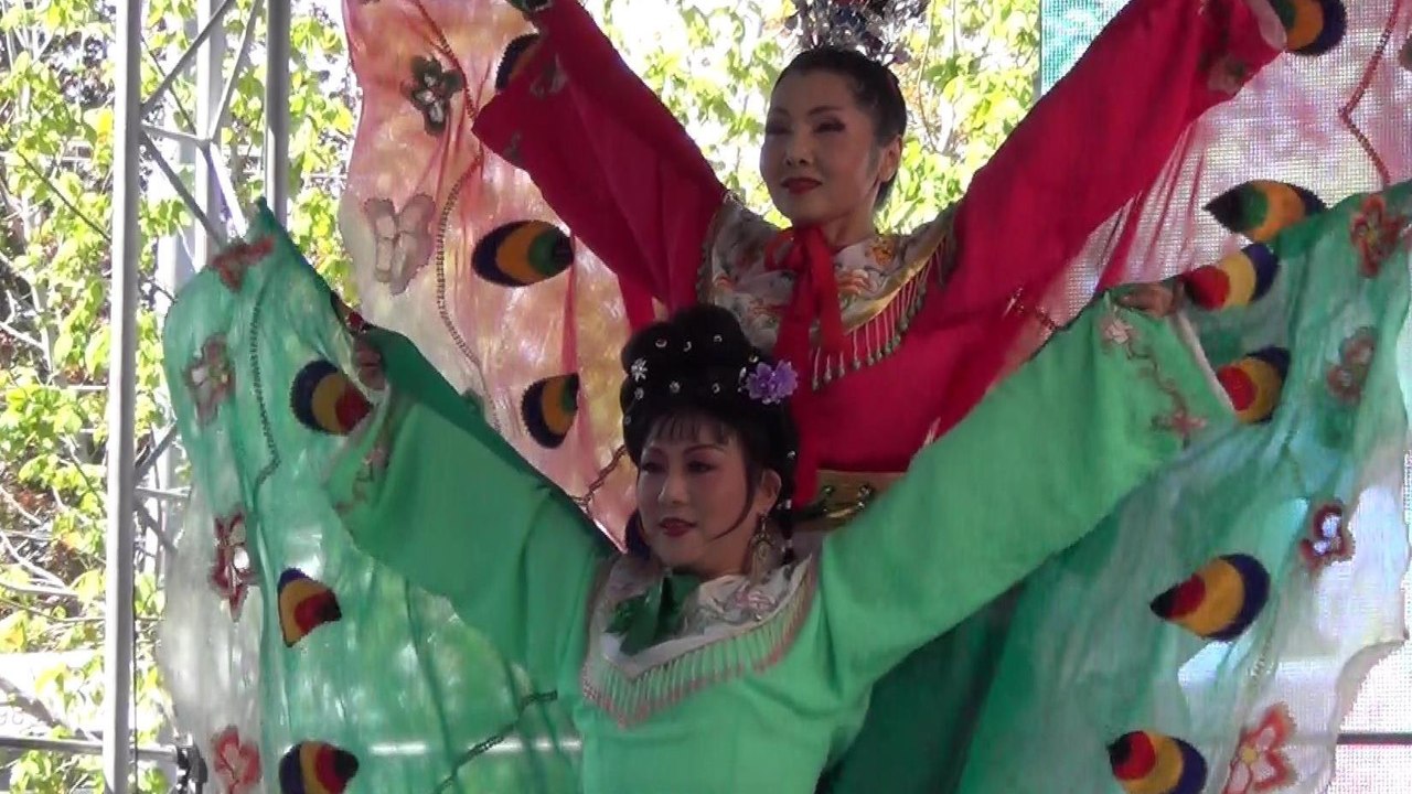 Eastwood Lunar New Year 1-10, Sydney LCNY 23, MCC Chinese Traditional Dance, Roseanna Gallo+ clr Simon Zhou, Callie Debbie, Korean Drums, Avenue D Perf Studio, 3 Mar 18.