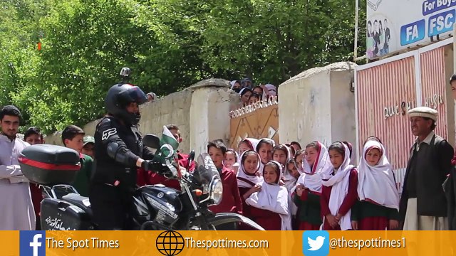 Gul Afshan Tariq | 1st Pakistani Woman | Defies Stereotypes | By Riding Her Bike