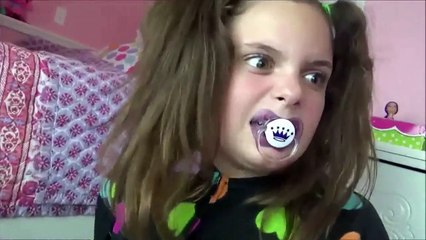 Sitter Minnie vs Victoria Prank Annabelle Eats Crayons Toy Freaks