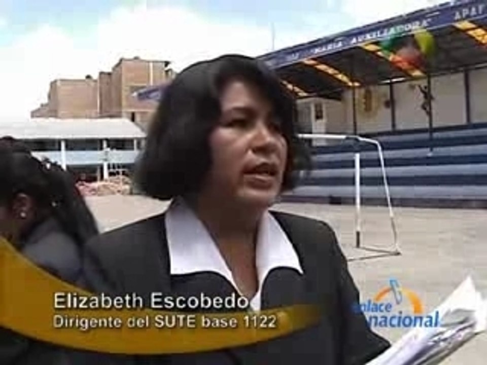 DENUNCIAN A DIRECTORA - JULIACA