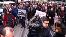 Eskişehir Santral Protestosu Yapan CHP'liler, Polis Barikatını Aşıp Yürüdü