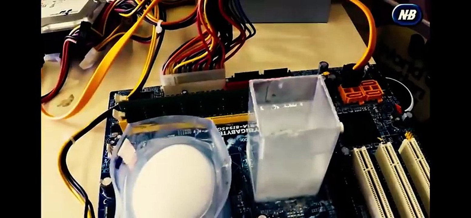 LAPTOP SANDIM İÇİNDEN  TABLET ÇIKTI