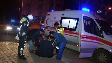 Kazada yapan şahıs polisi görünce aracını bırakıp kaçtı... O anlar kamerada