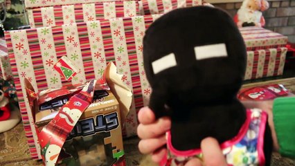 OPENING PRESENTS ON CHRISTMAS MORNING