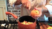 Paula Deen Cooks Peach Cobbler - Get Cookin with Paula Deen