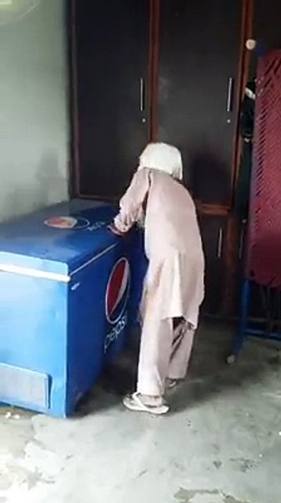 FUNNIEST VIDEO 1