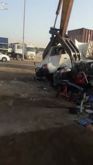 Embrouille à la casse : ils détruisent son camion devant lui !