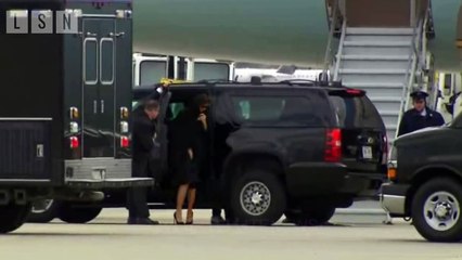  Trump, Melania RUSH to Board Air Force One in 42 MPH Wind