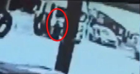 Hafriyat Kamyonunun Yaşlı Kadını Ezdiği Kazanın Görüntüleri Ortaya Çıktı