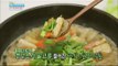 [Happyday] Health table 'Water parsley perilla jeongol' '미나리 들깨 전골' [기분 좋은 날] 20151029