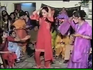 SABA QAMAR IN WEDDING