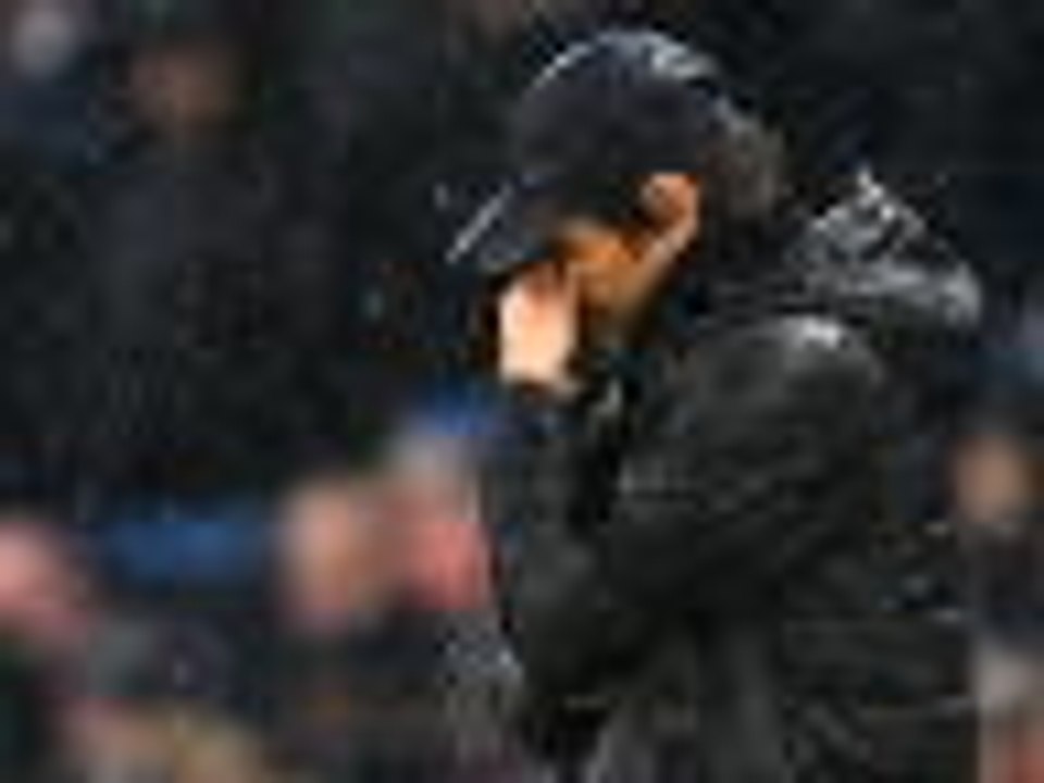 Chelsea's Conte urges pundits not to be 'stupid' after defeat to Man City