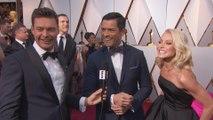 Kelly Ripa & Mark Consuelos Have a 2018 Oscars Date Night