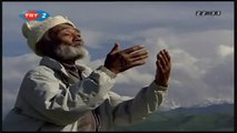 Kazakh praying to Tengri -  Kök Tengri Dua