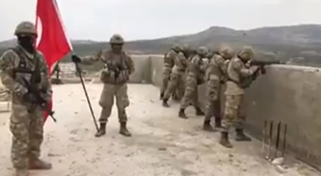 Mehmetçik, Raco'nun Tepesine Bayrağı Dikti